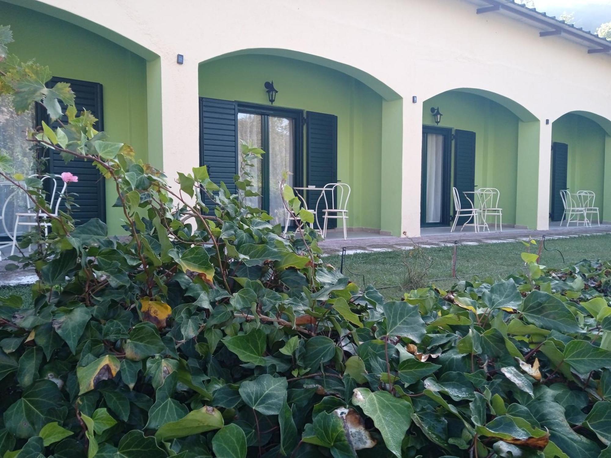 Guesthouse Eleftherios Kalavryta Buitenkant foto