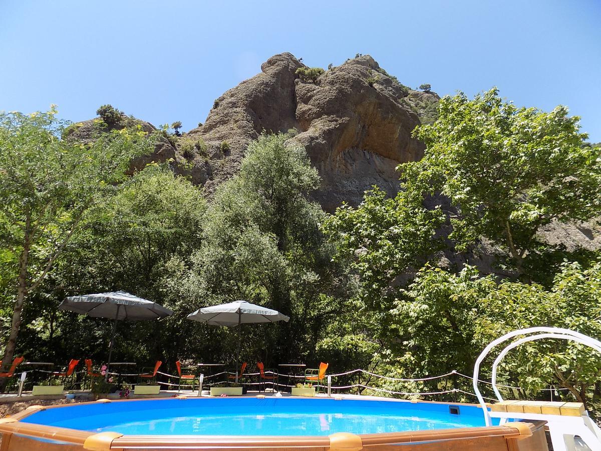 Guesthouse Eleftherios Kalavryta Buitenkant foto